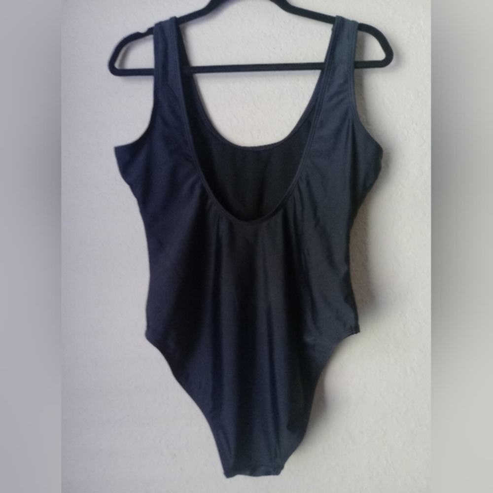 No Boundaries Black Women's Junior Swimsuit Size L
